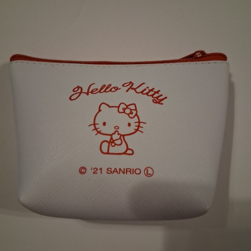 Hello Kitty Mini Coin Purse - Picture 3 of 9